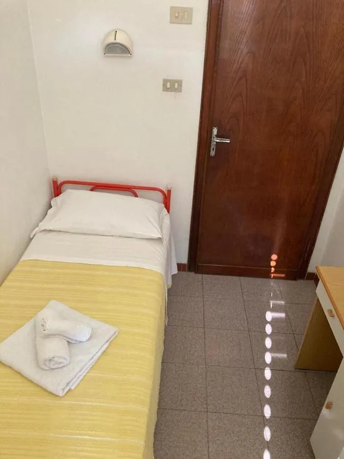 Hotel Villa Sorci Rimini 2*,