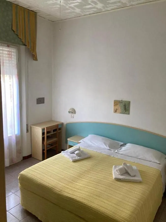 **  Hotel Villa Sorci Rimini Itália